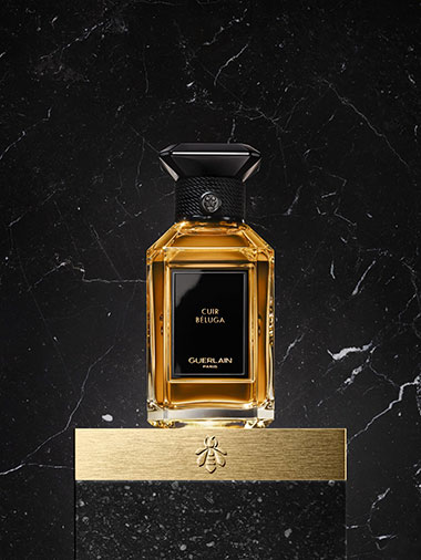 白色擁抱淡香精